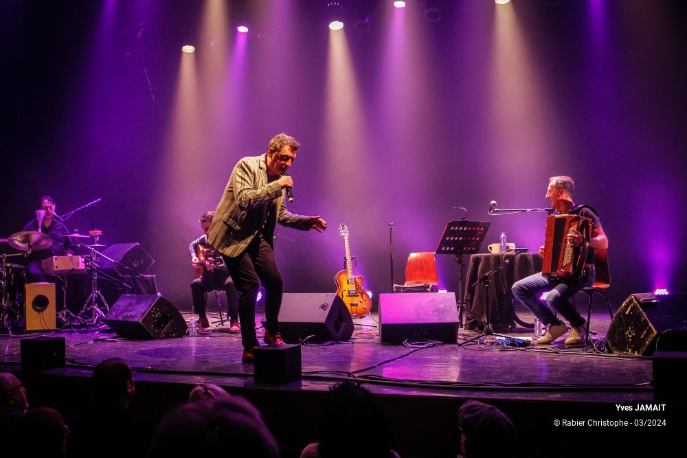 16/53 photos du spectacle Yves Jamait