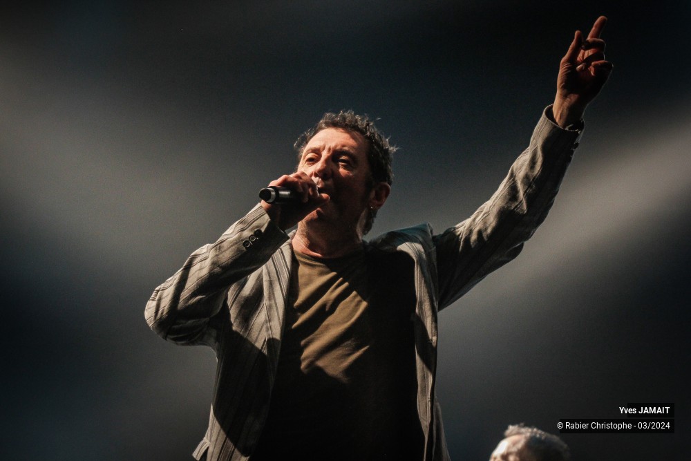 48/53 photos du spectacle Yves Jamait