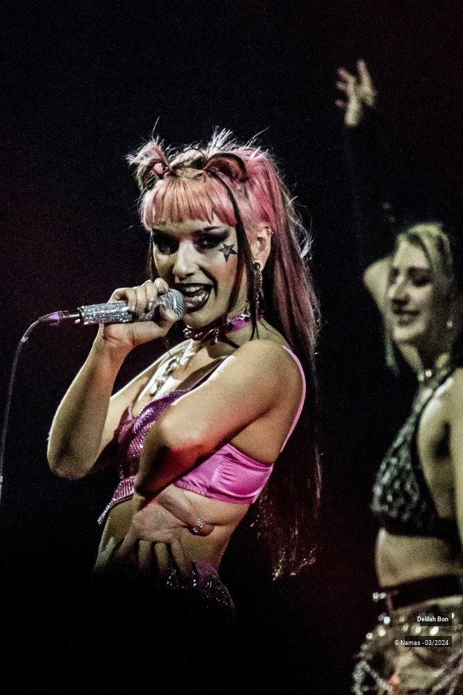 2/16 photos du spectacle Delilah Bon