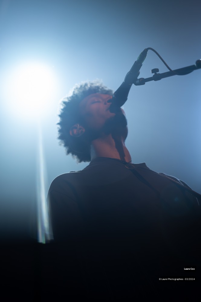 1/13 photos du spectacle Laura Cox