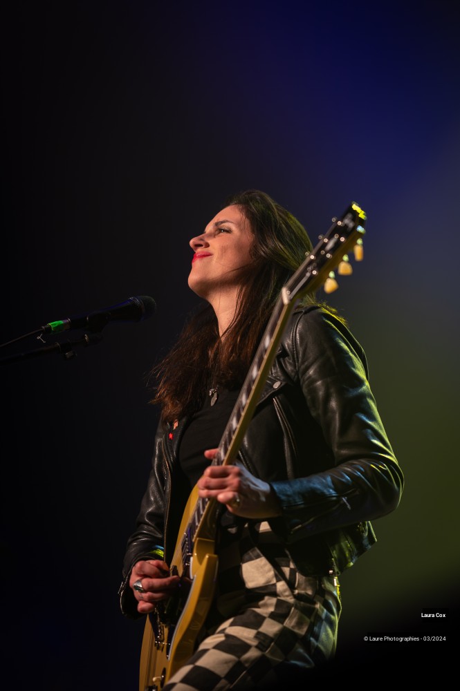 4/13 photos du spectacle Laura Cox