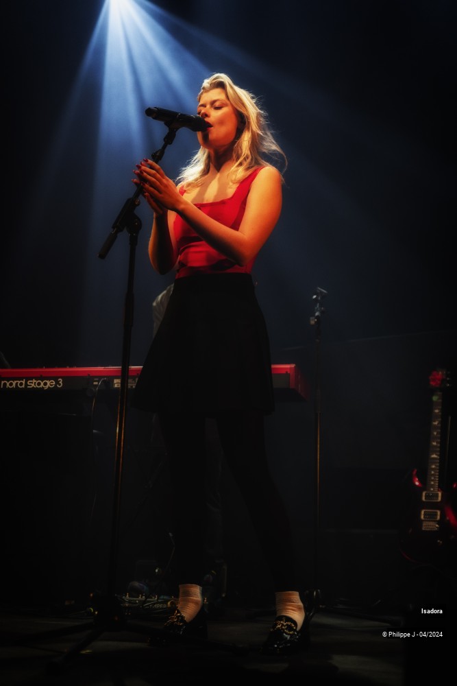 3/12 photos du spectacle Isadora