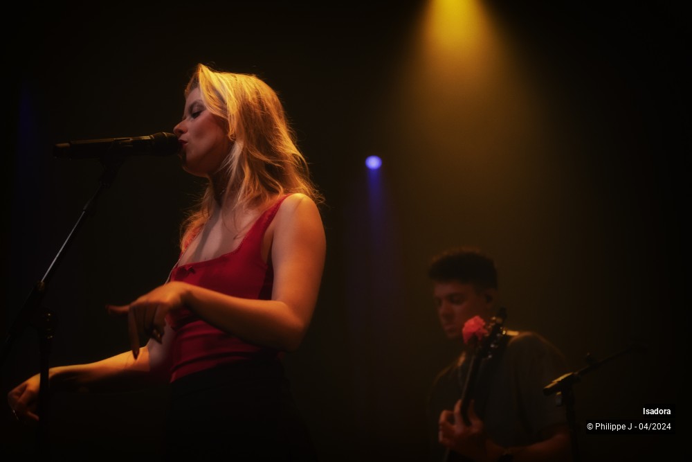 6/12 photos du spectacle Isadora