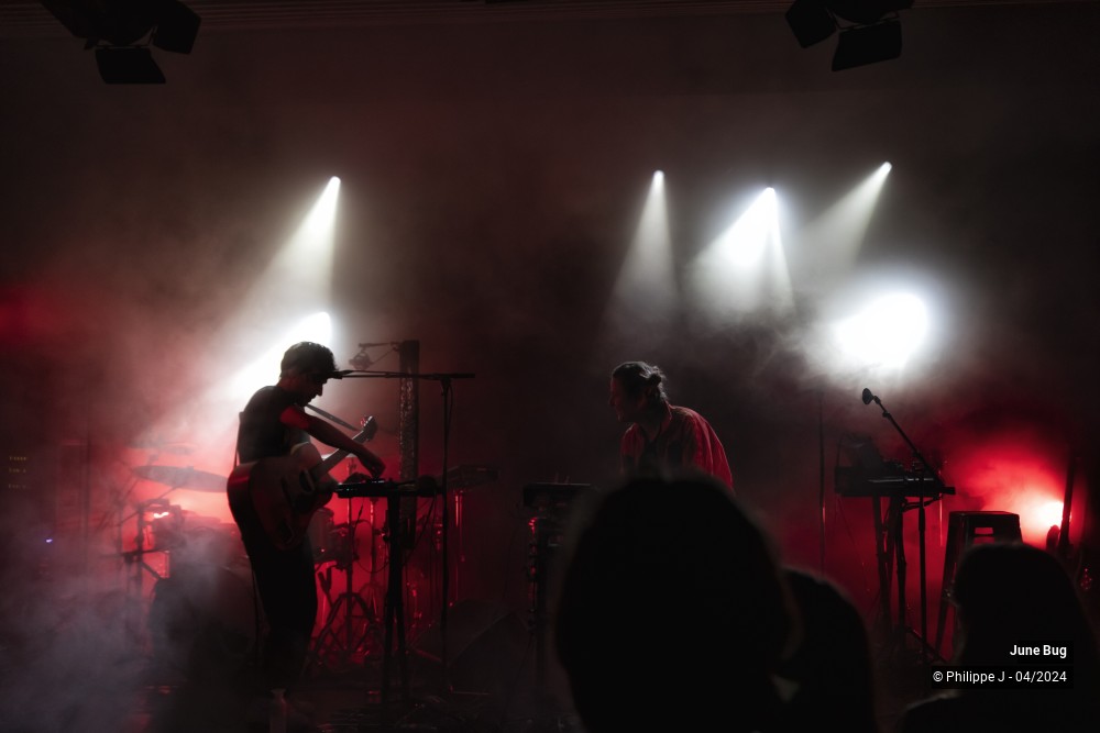 5/9 photos du spectacle June Bug