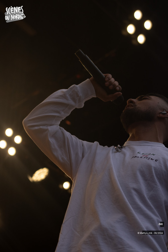 9/16 photos du spectacle ZKR sur la place de Roubaix