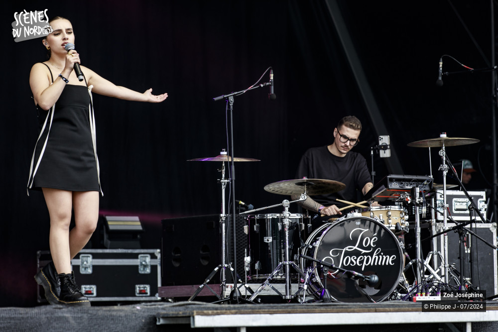 11/12 photos du spectacle Zoé Joséphine