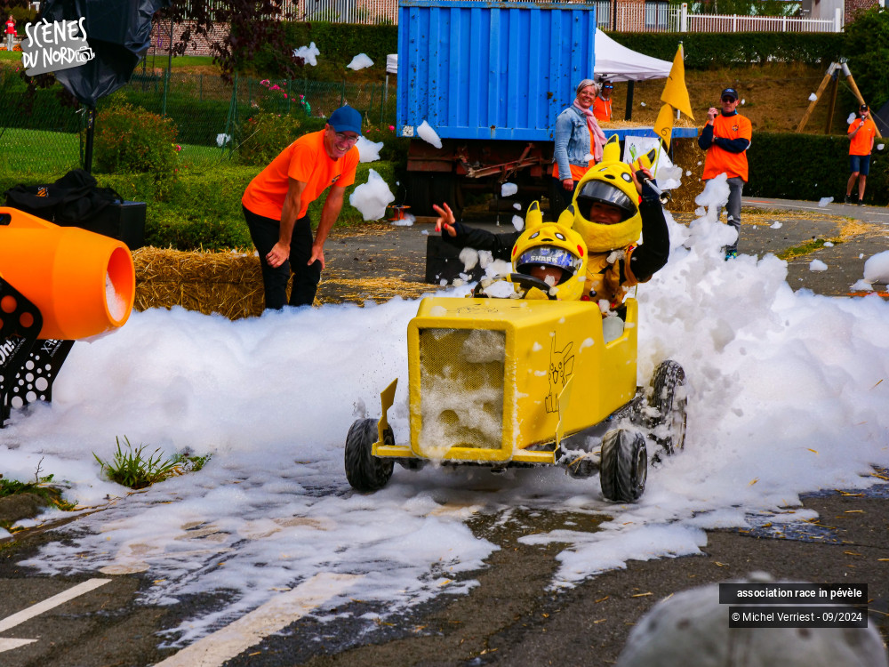 9/17 photos du spectacle Course caisses à savon