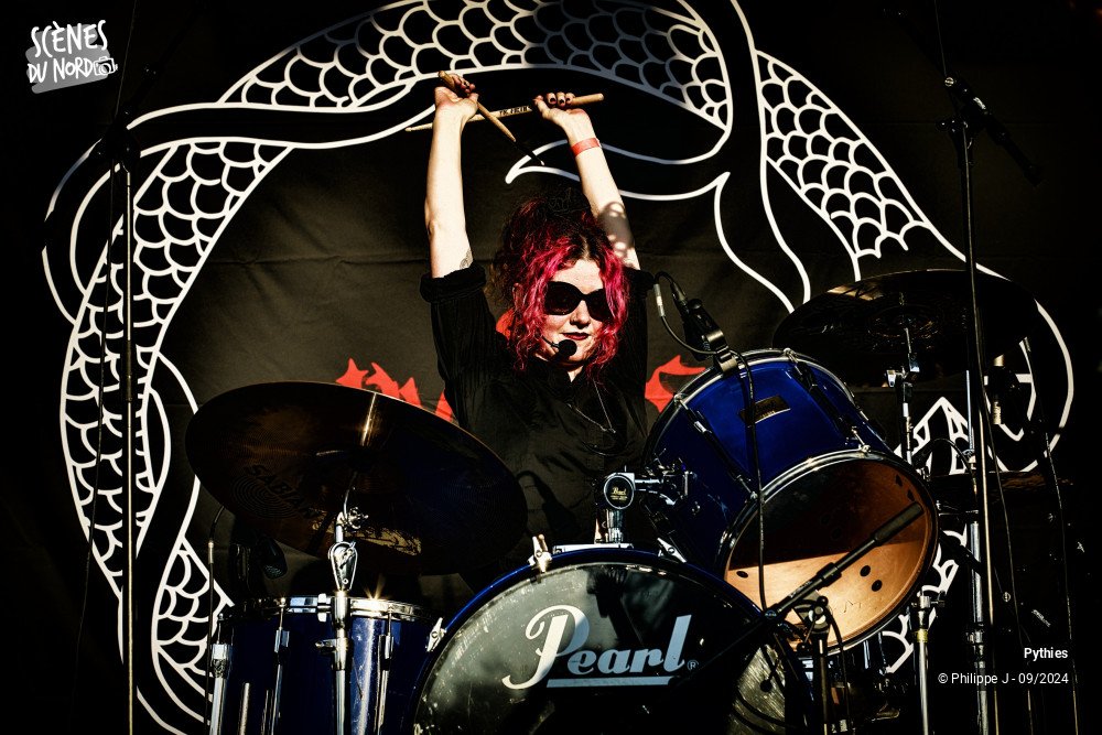 15/20 photos du spectacle Pythies