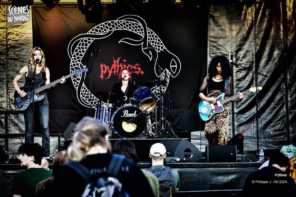 19/20 photos du spectacle Pythies