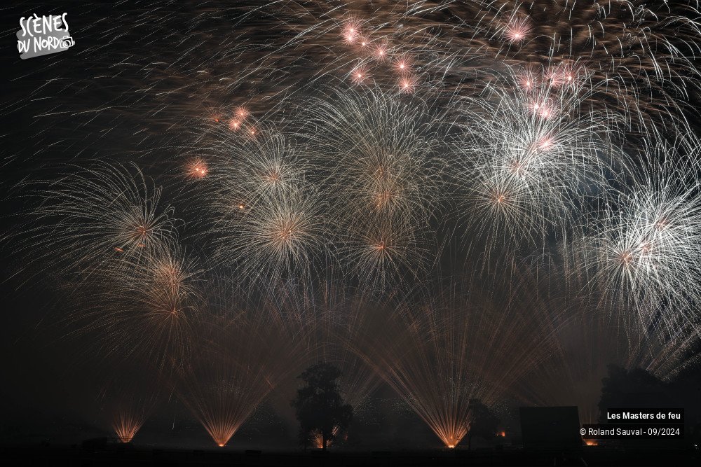 7/20 photos du spectacle Les Masters de Feu 2024