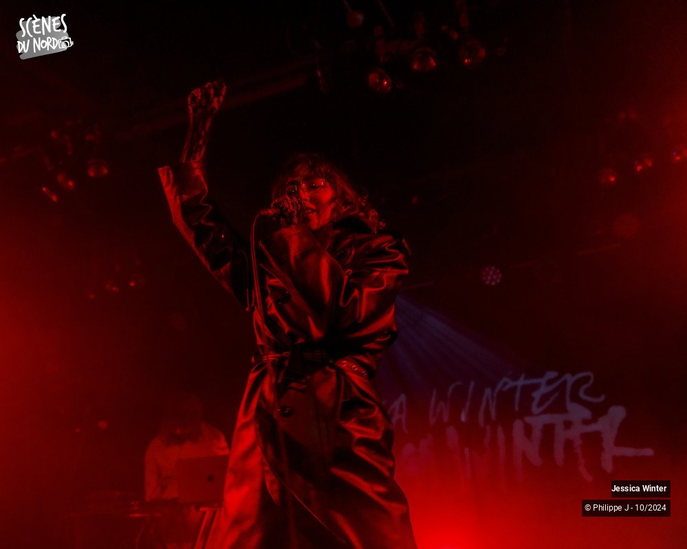 3/15 photos du spectacle Jessica Winter