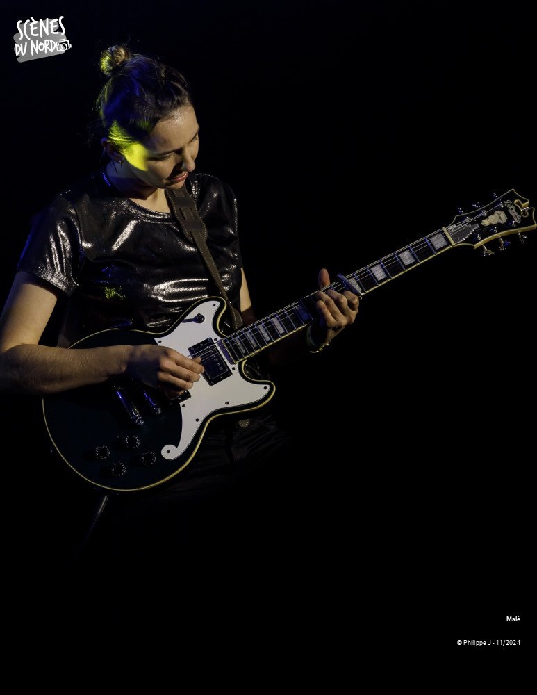 16/19 photos du spectacle Malé