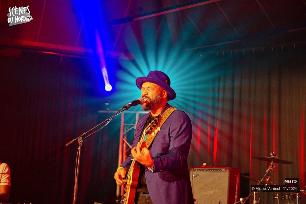 2/16 photos du spectacle MASSTØ au festival Diapazele