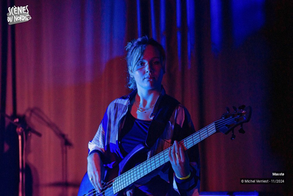 14/16 photos du spectacle MASSTØ au festival Diapazele