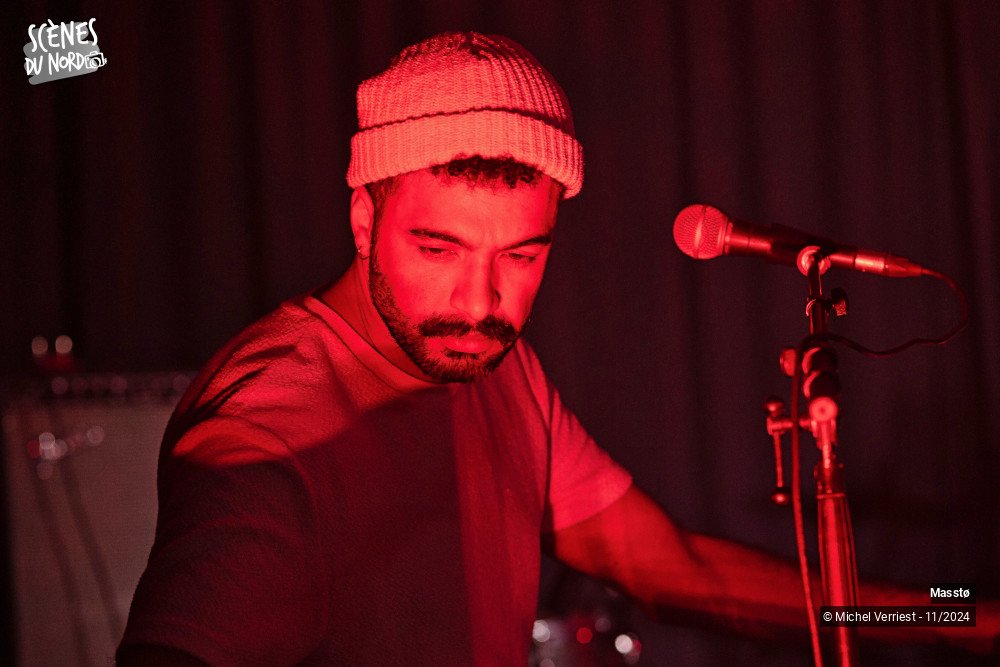 15/16 photos du spectacle MASSTØ au festival Diapazele