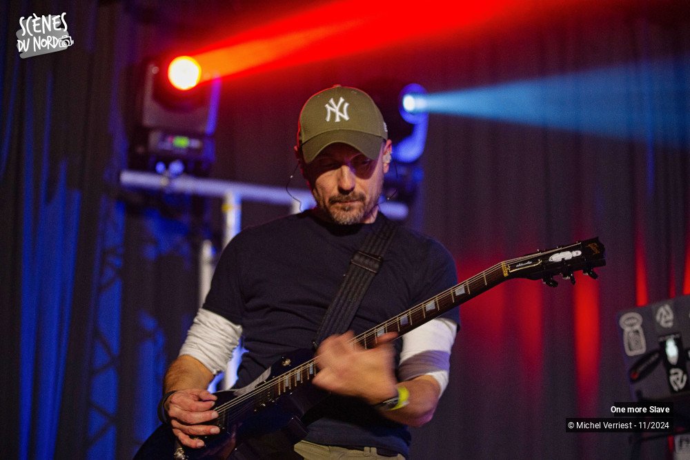 14/20 photos du spectacle One more slave