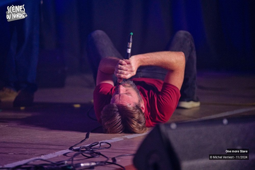 19/20 photos du spectacle One more slave