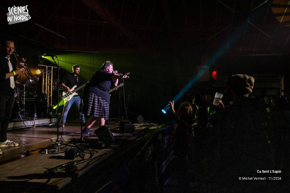 4/19 photos du spectacle ça sent l'sapin