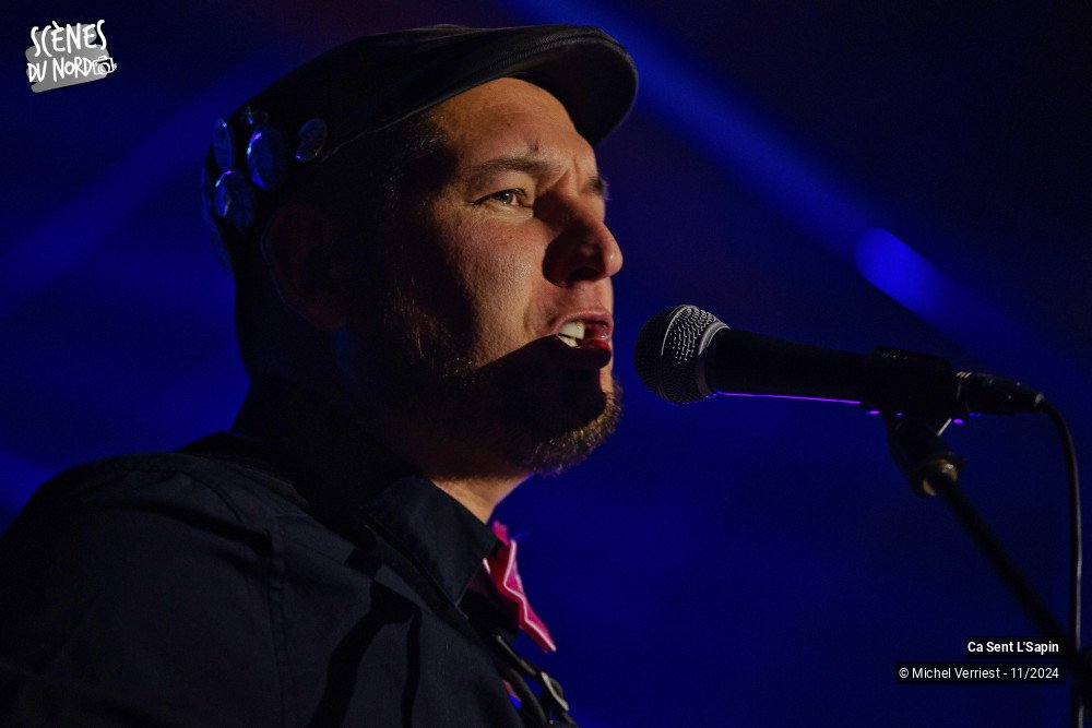 13/19 photos du spectacle ça sent l'sapin