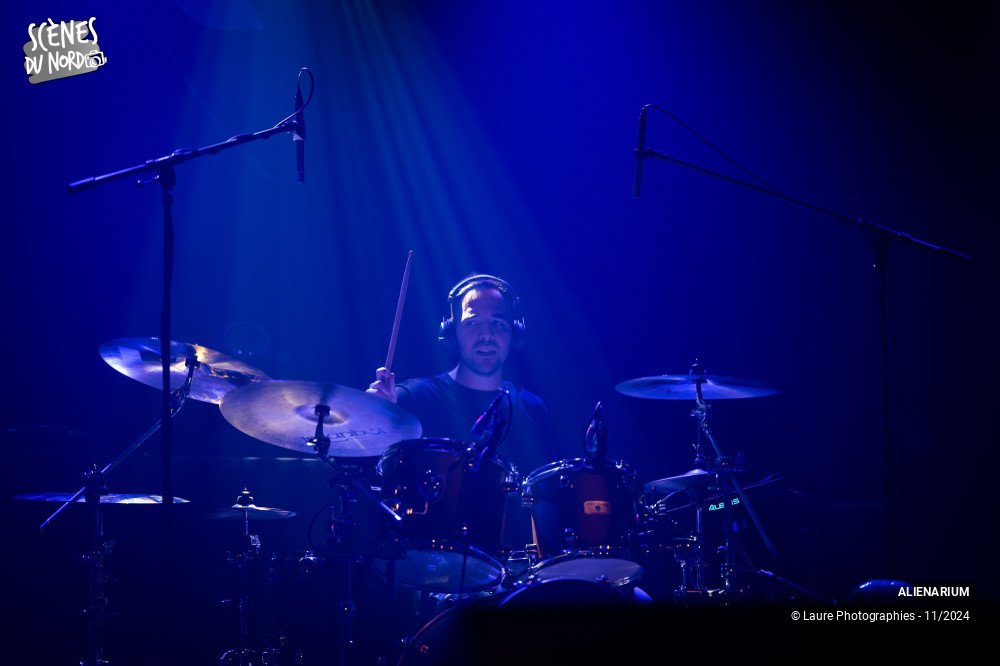 1/11 photos du spectacle ALIENARIUM