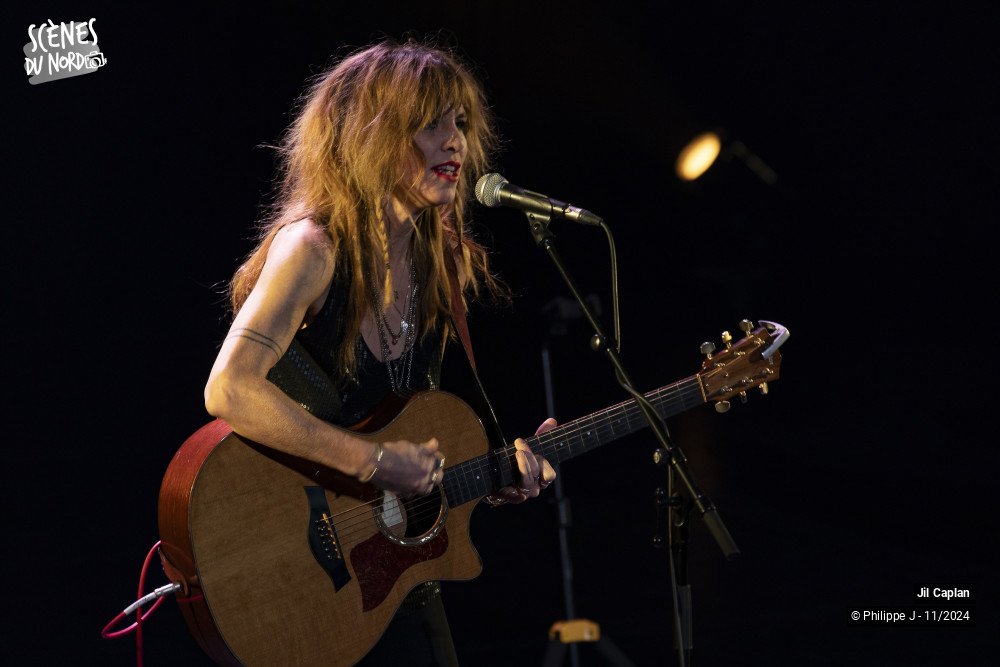 1/12 photos du spectacle Jil Caplan