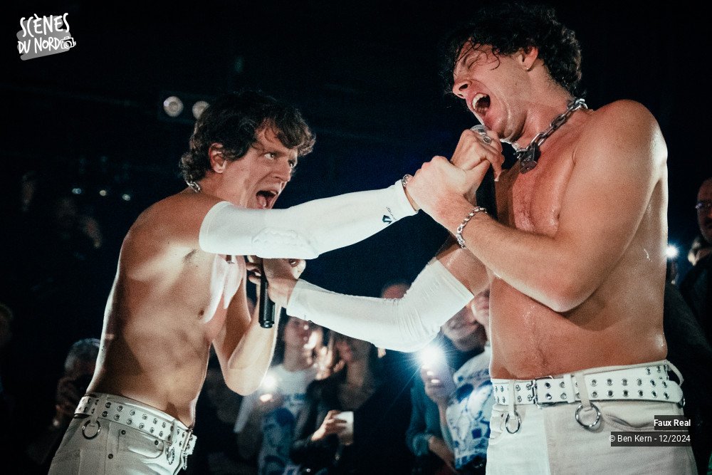 7/8 photos du spectacle Faux Real