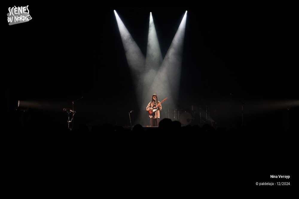 16/19 photos du spectacle Nina Versyp