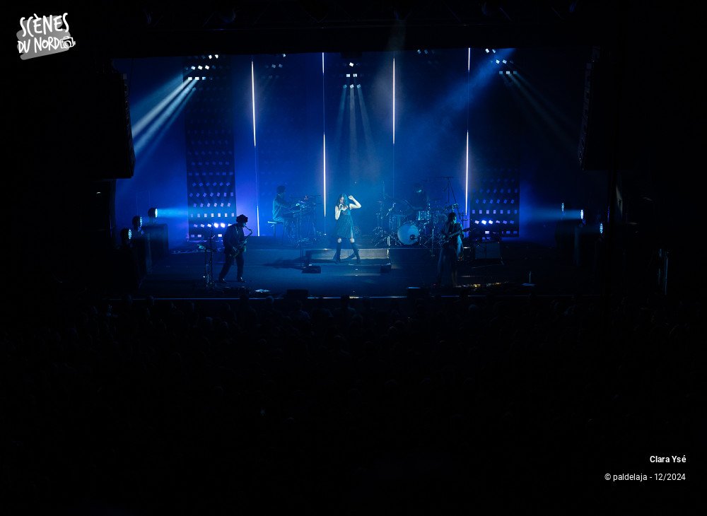 13/18 photos du spectacle Clara Ysé