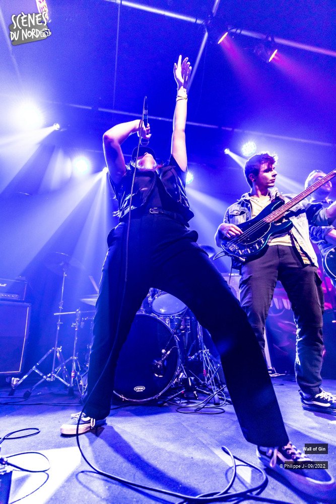 8/15 photos du spectacle Wall of Gin