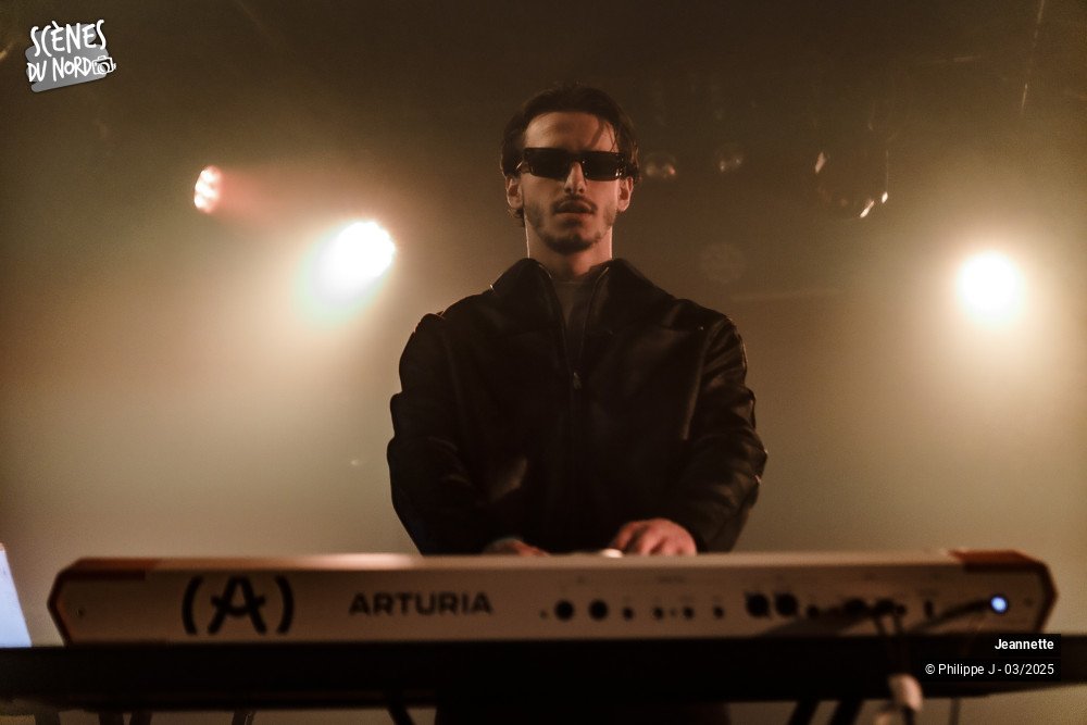 16/18 photos du spectacle Jeannette