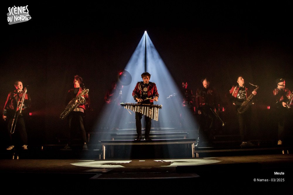 2/20 photos du spectacle Meute