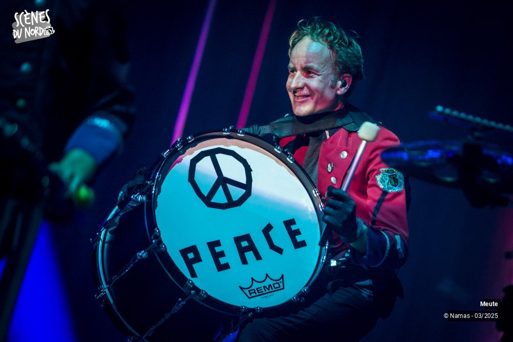 19/20 photos du spectacle Meute