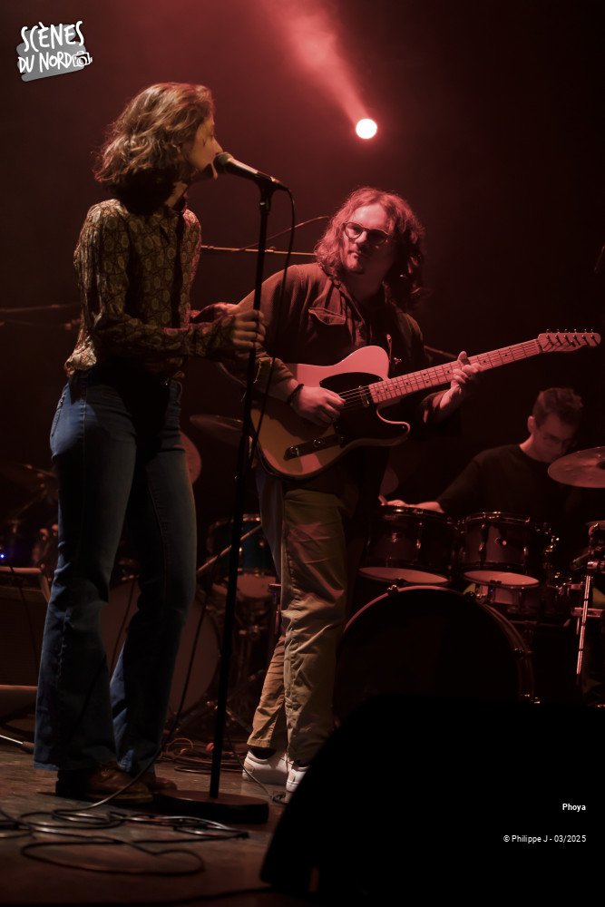 13/20 photos du spectacle Phoya