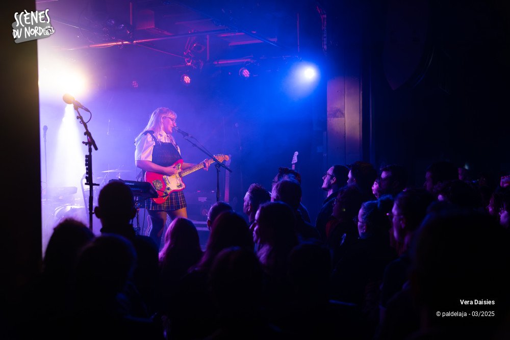 4/9 photos du spectacle Vera Daisies