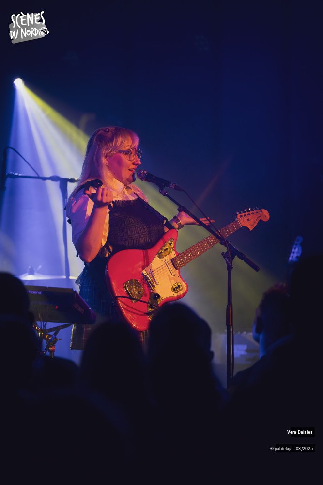 6/9 photos du spectacle Vera Daisies