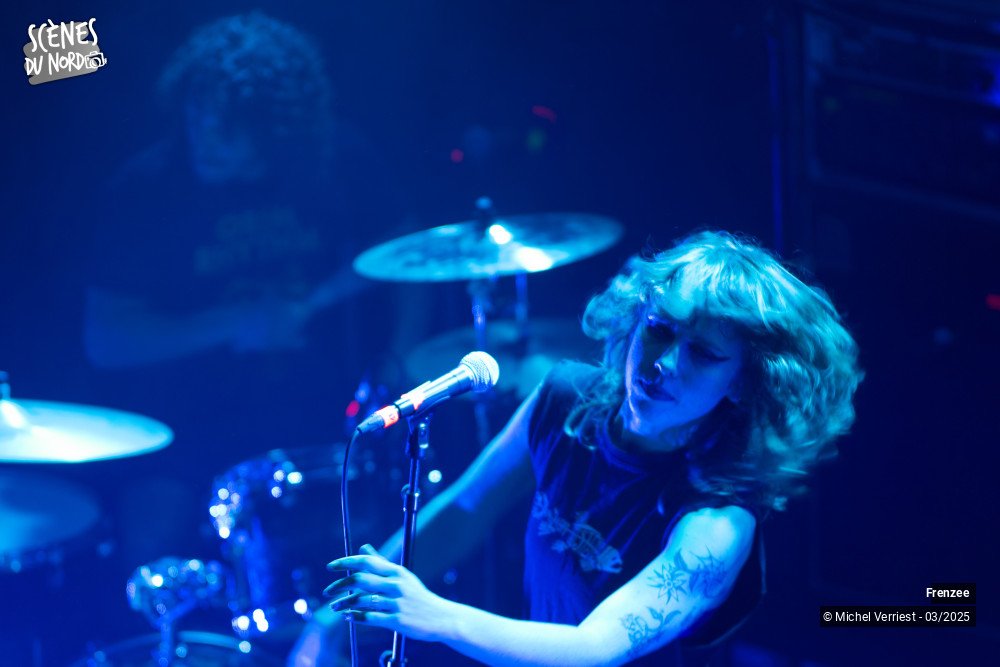 13/19 photos du spectacle frenzee au Black Lab