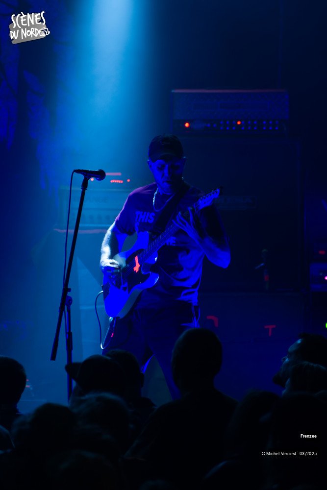 16/19 photos du spectacle frenzee au Black Lab