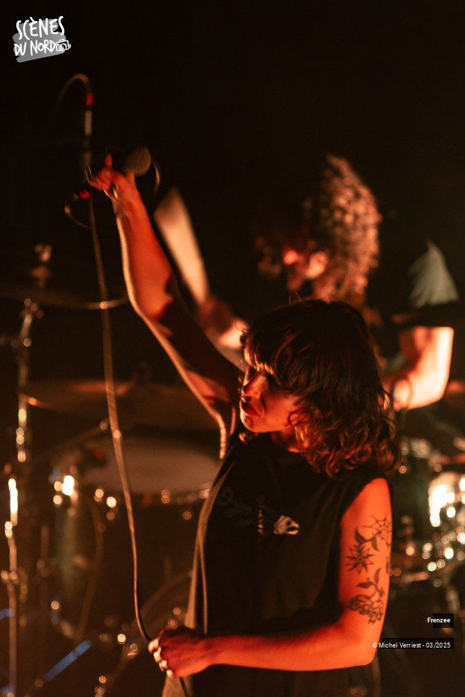 17/19 photos du spectacle frenzee au Black Lab