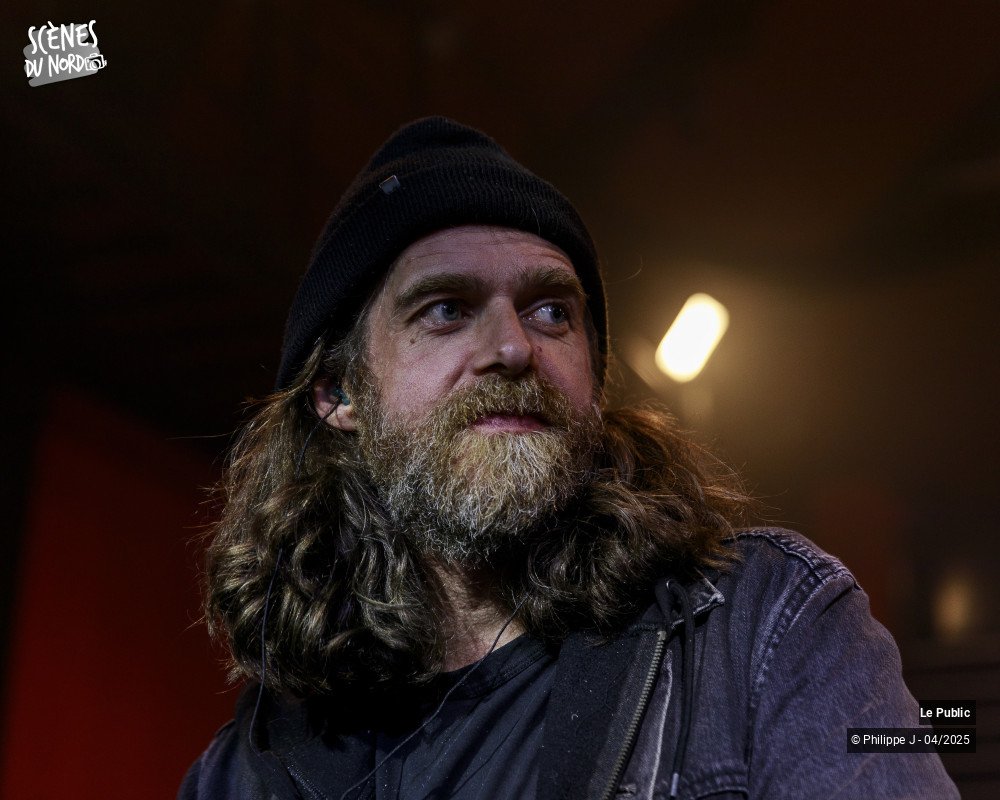 7/35 photos du spectacle FurioUs CirKus III Le Public