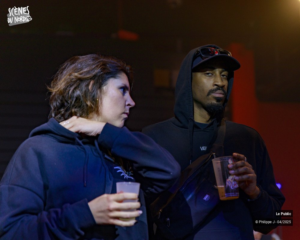 8/35 photos du spectacle FurioUs CirKus III Le Public