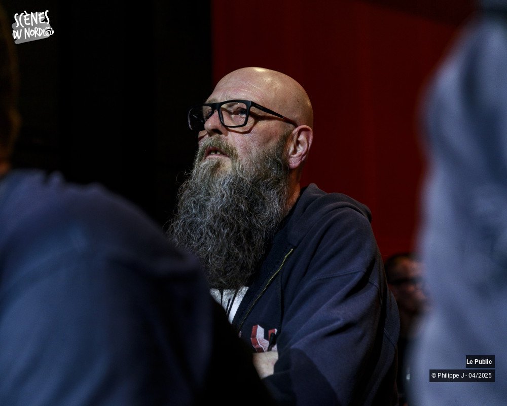 9/35 photos du spectacle FurioUs CirKus III Le Public