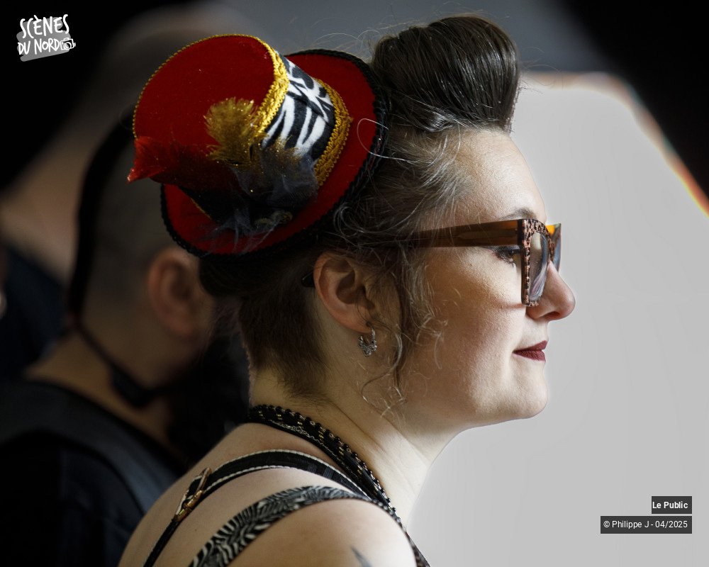 18/35 photos du spectacle FurioUs CirKus III Le Public