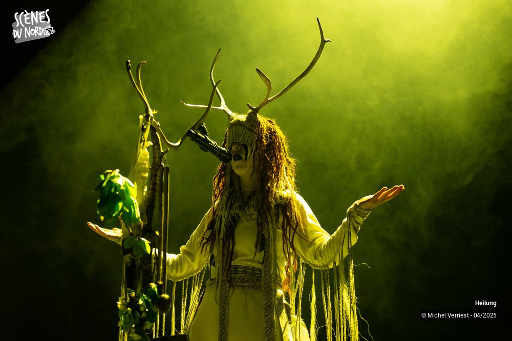 7/20 photos du spectacle Heilung au Zénith Lille