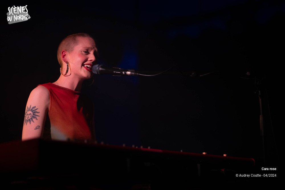 3/10 photos du spectacle Cara Rose