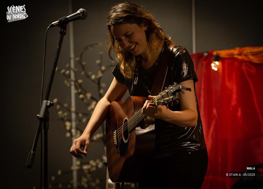 1/14 photos du spectacle MALé à La ferme des loups