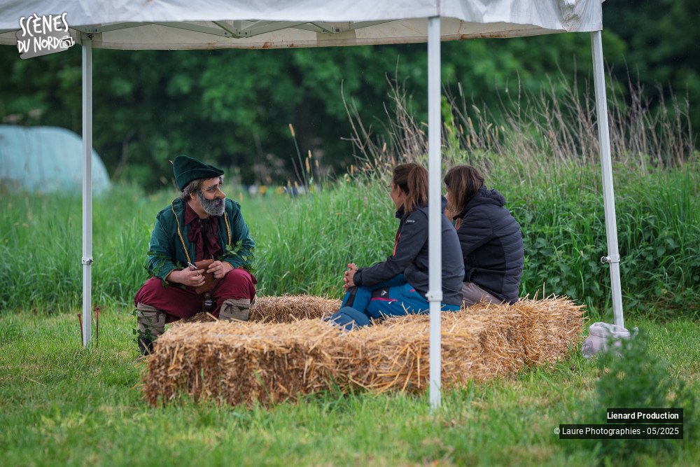 10/14 photos du spectacle Déambulation Contée