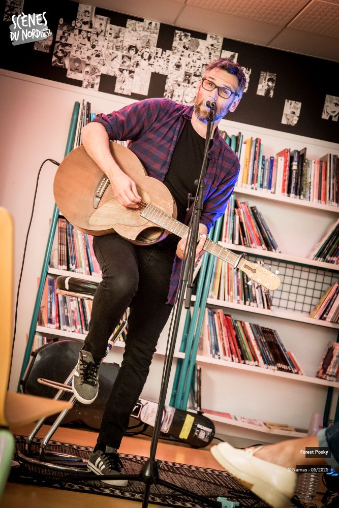 16/17 photos du spectacle Forest Pooky