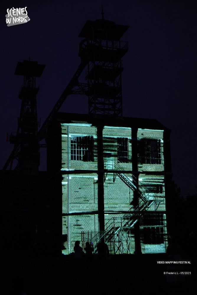 8/20 photos du spectacle VIDEO MAPPING FESTIVAL #8