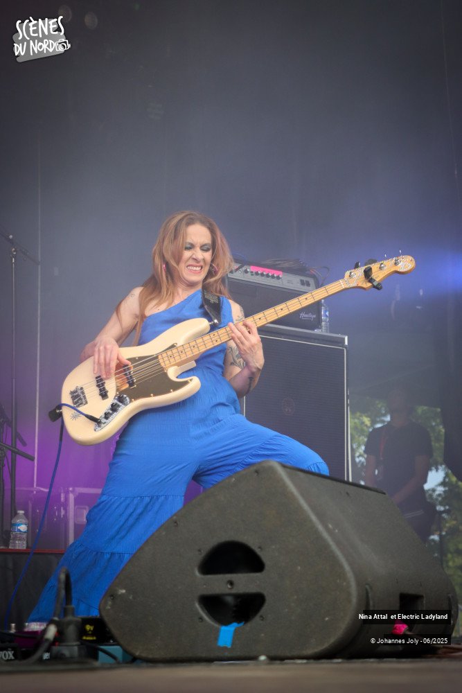 16/17 photos du spectacle Nina Attal  et Electric Ladyland