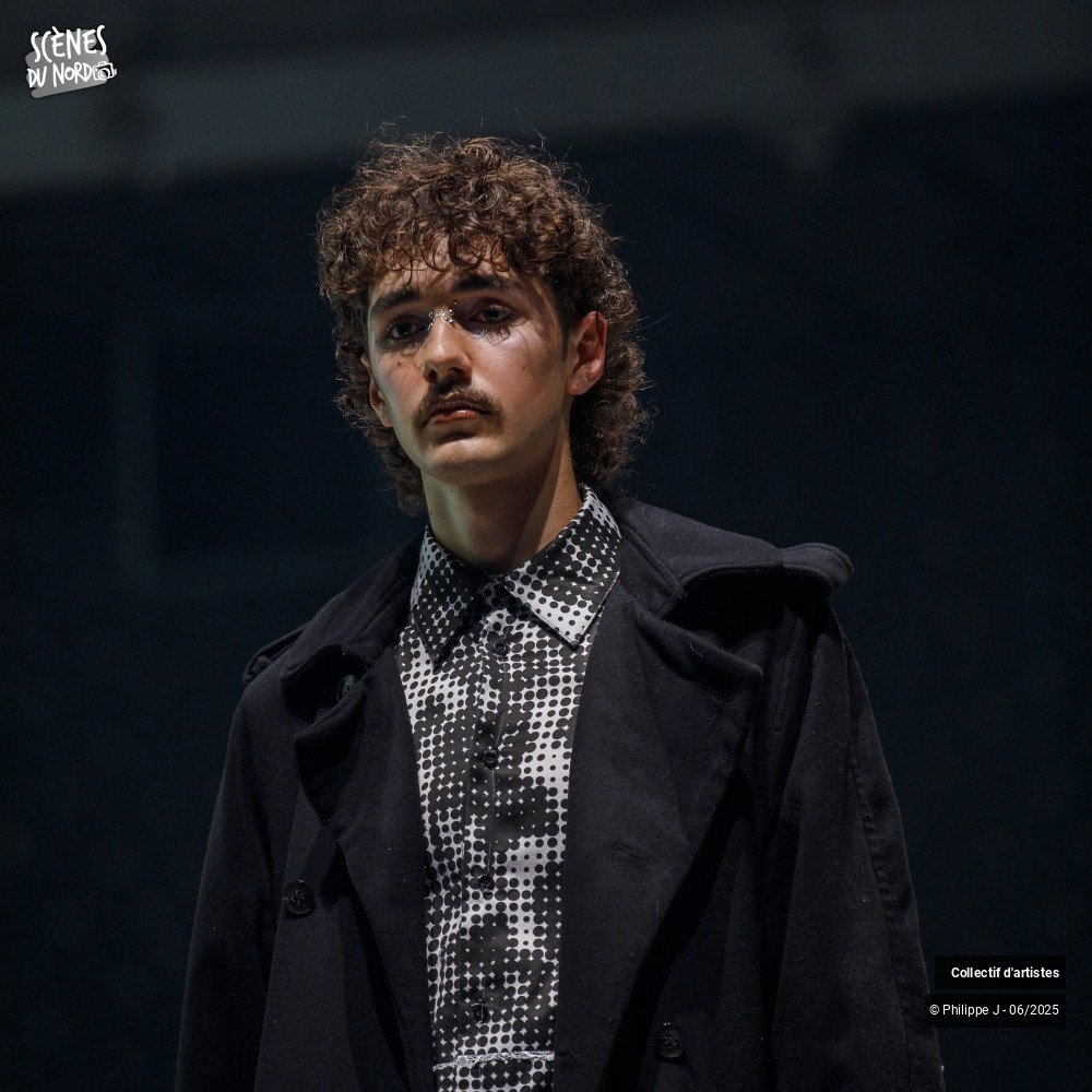 1/20 photos du spectacle Défilé ESMOD 2025 #3
